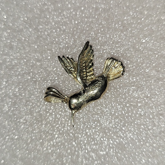 Jewelry - Hummingbird pendant silver 925
